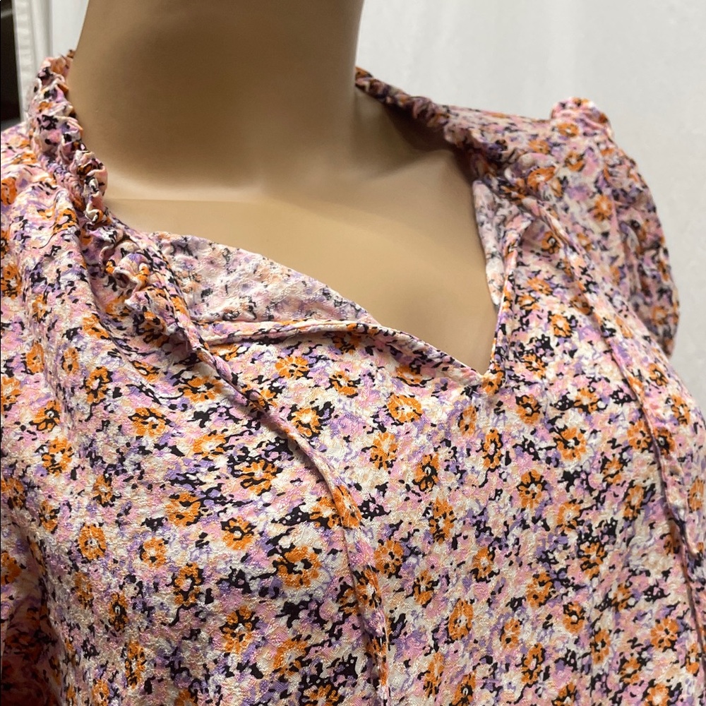 Rose + Olive Women's Pink Floral 3/4 Gathered Sleeves Blouse - Picture 5 of 8